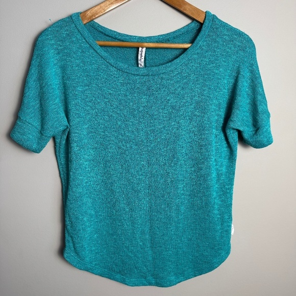 Aeropostale Women's Semi-Sheer Short Sleeve Knit‎ Lightweight Sweater Tee Teal S - Picture 1 of 11